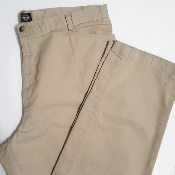 Dockers Khaki Pants - Picture 1 of 4